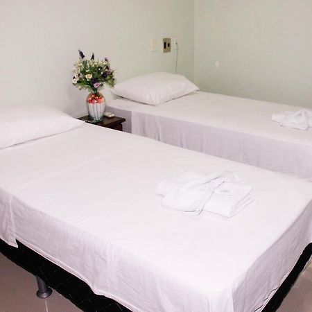 Hotel Safari Manaus Exteriör bild