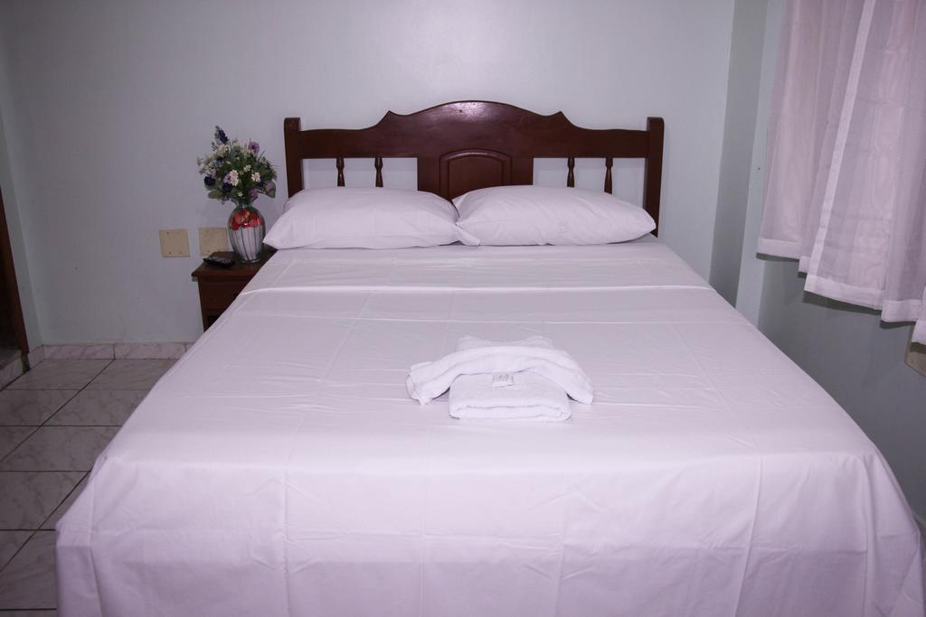Hotel Safari Manaus Exteriör bild