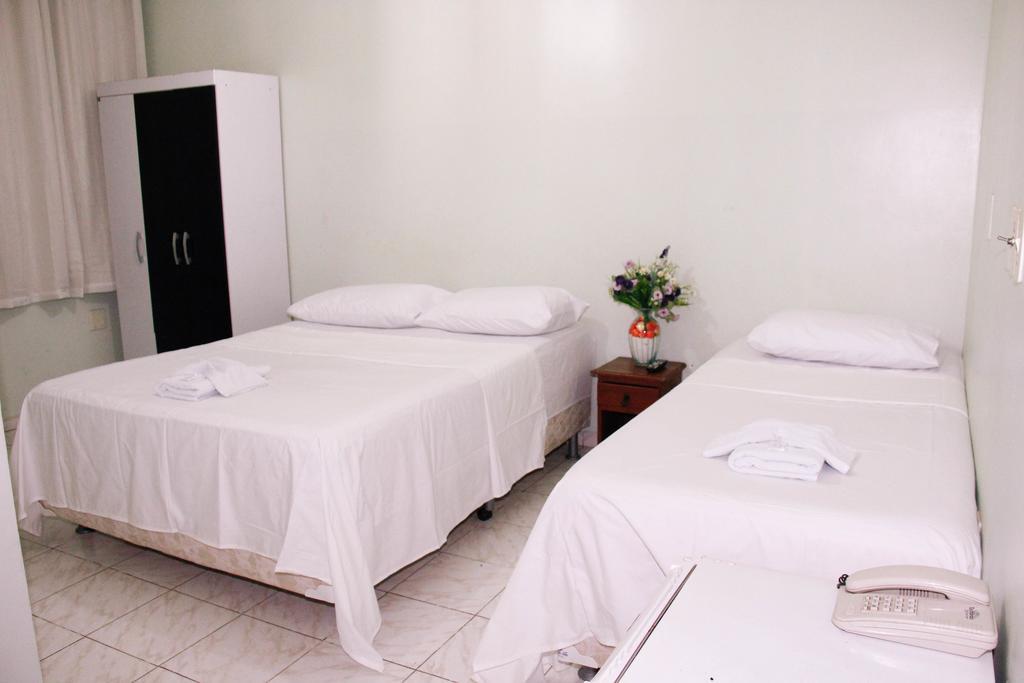 Hotel Safari Manaus Exteriör bild